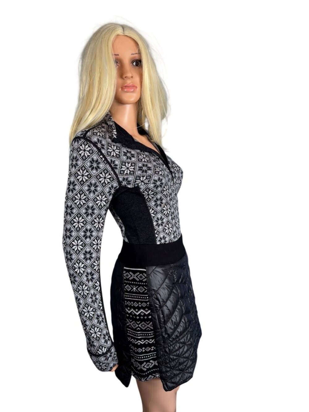 NWT Krimson Klover Carving Skirt Women Small Black Insulated Ski Apres MSRP$149
